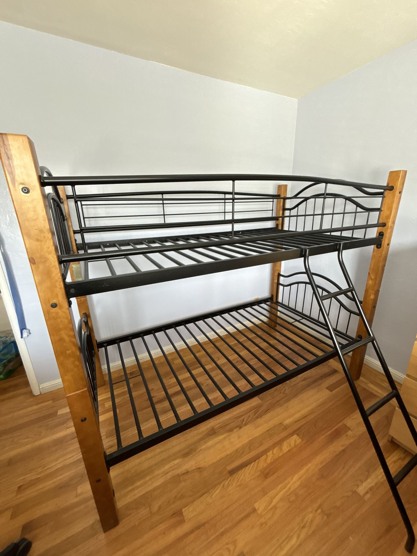 Metal Frame Twin Sized Bunk Bed or Two Twin Beds (Already Disassembled)