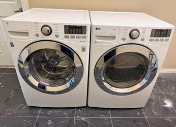 LG Front Load Washer & Dryer Set