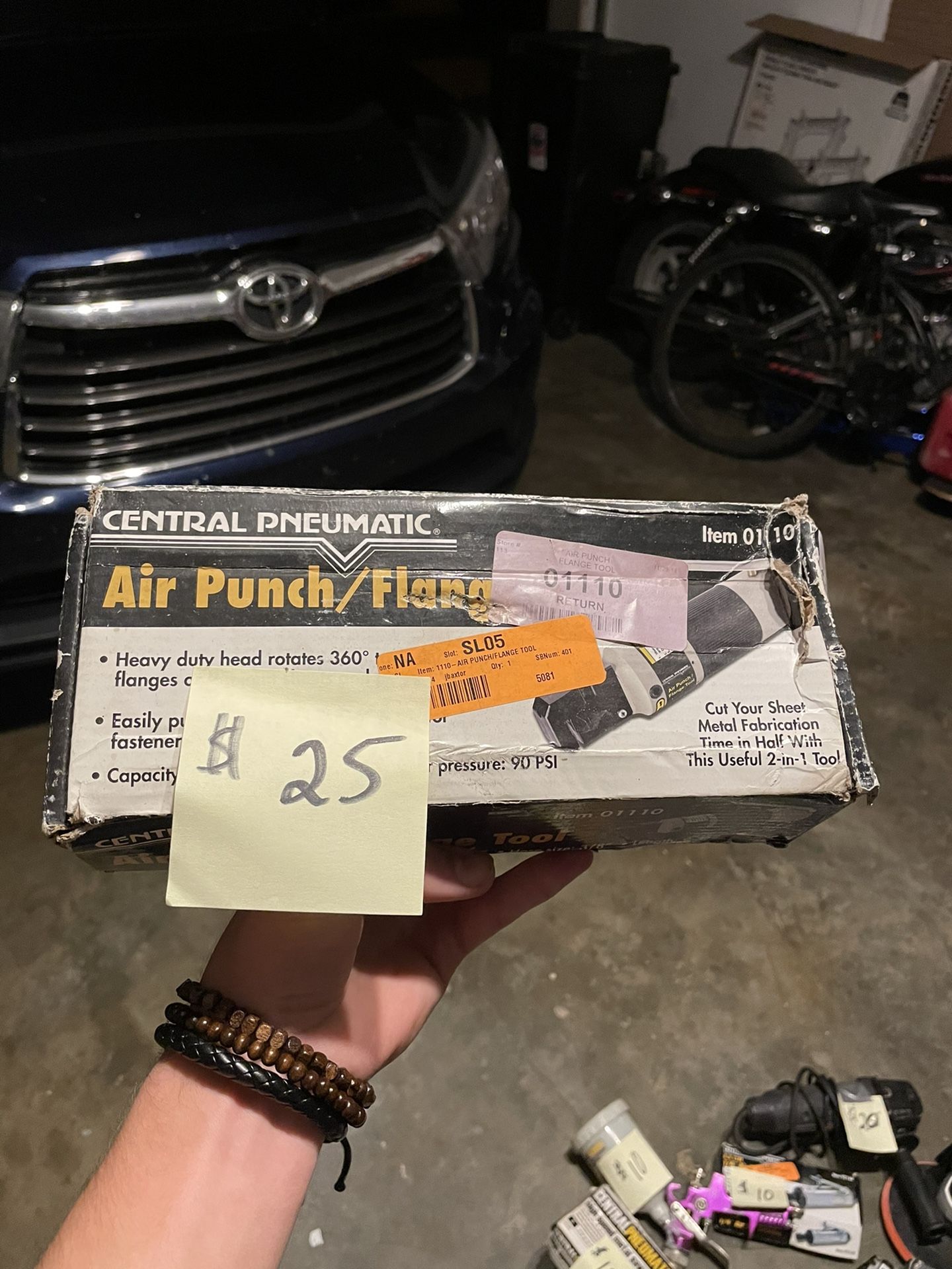 Central Pneumatic Air Punch/ Flange