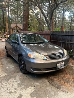 08 toyota Corolla CE
