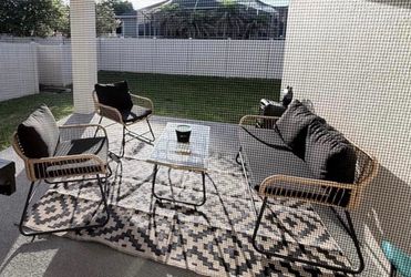 FREE DELIVERY - BRAND NEW In Box 48"/25" Rattan Patio Furnitures Set NEW 100%