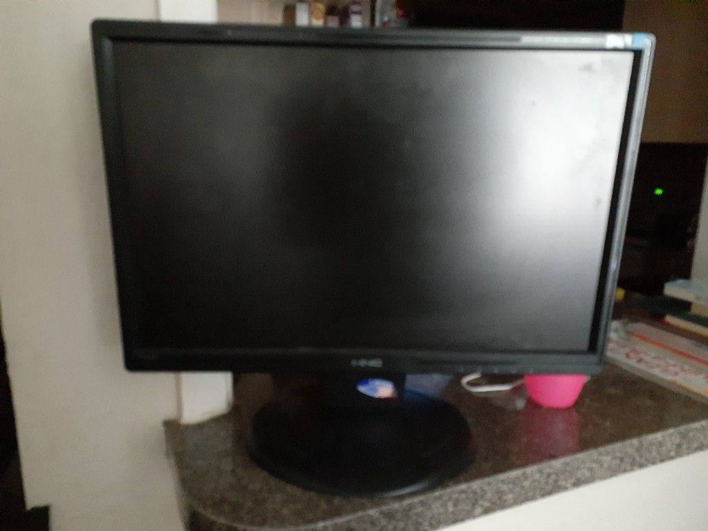 PC Monitor, no cords included