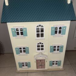 Doll House