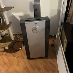 Whynter Dual hose 14000 BTU Air conditioner ARC-143MX