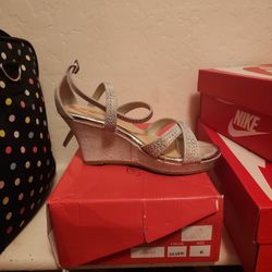 Silver Wedges Size 8