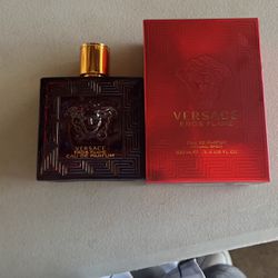 selling Versace Eros For 75 Dollars 