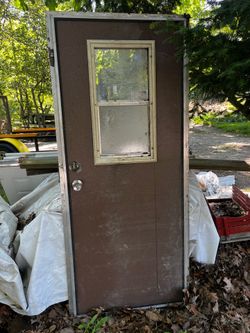 Trailer door