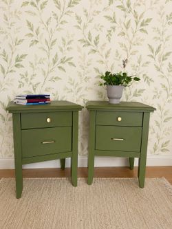 🌿 MODERN OLIVE GREEN NIGHTSTANDS – SOLID WOOD – SET OF 2 🌿
