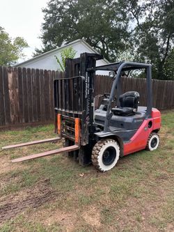 All terrain Toyota forklift 5k