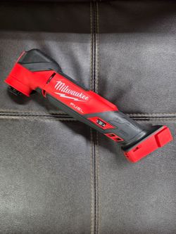 Milwaukee M18 FUEL Oscillating Multi Tool