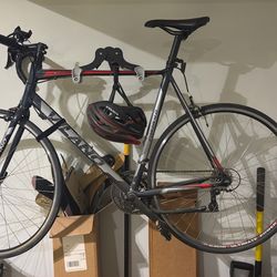 Large Vilano FORZA 4.0 Aluminum bike