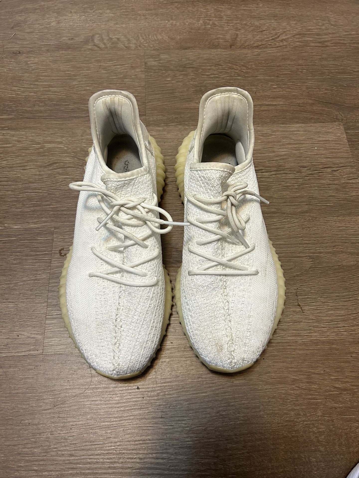 Yeezy 350 V2 Cream