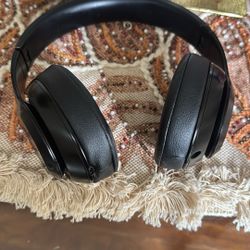 solo 3 noise cancellation 