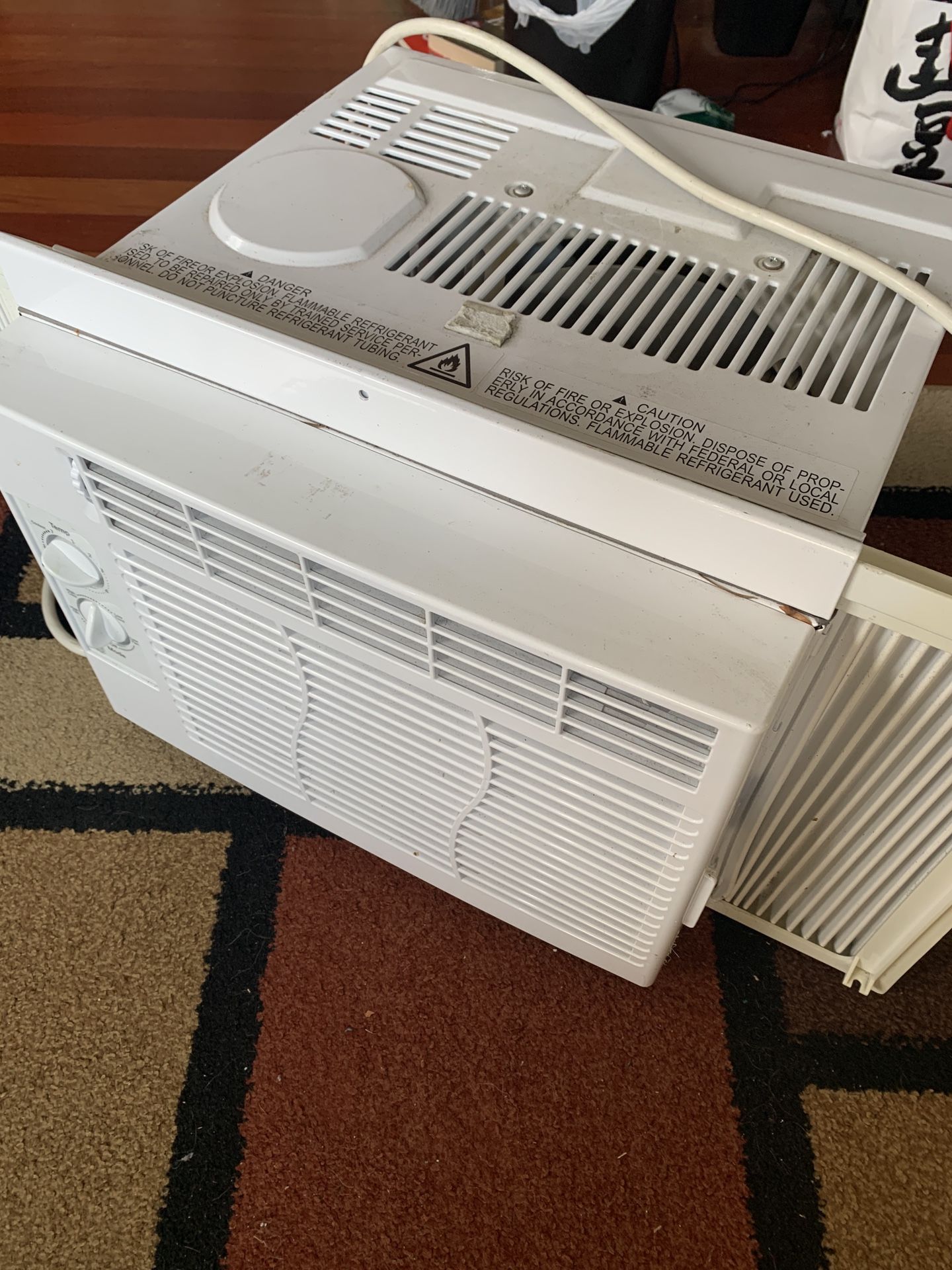 Window AC unit