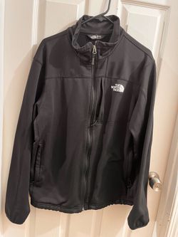 Men’s North Face coat