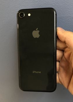 iPhone 8 64GB Factory Unlocked