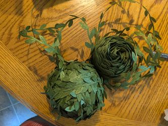 Leaf ribbon in green