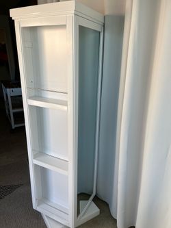 Tresanti Charlie Rotating Vanity w/ Mirror & Storage. See pictures.