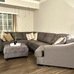 Sectional sofa - Living Spaces 