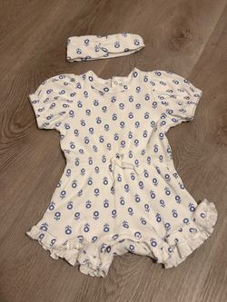 Baby clothes