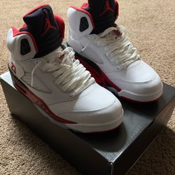 Jordan 5 Retro Fire, red Black 