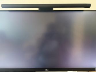 LG 27UK850-W