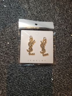 YSL YVES SAINT LAURENT LARGE GOLD TONE  EARRING