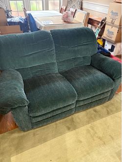 Reclining loveseat - dark green - free
