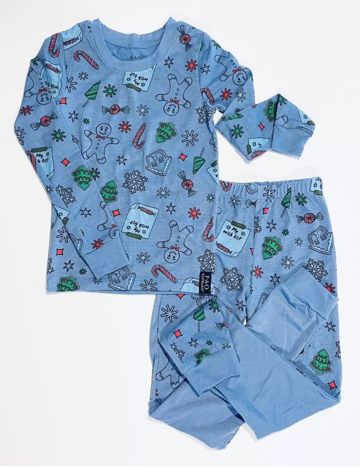 FAO Schwarz 2-pc Blue Christmas Pajama Set Boys 6, Never Worn, SMOKE FREE!