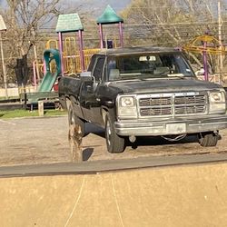 1991 Dodge D250