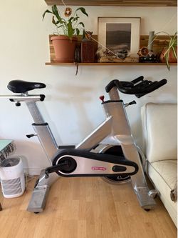 Star Trac Pro Indoor Cycle
