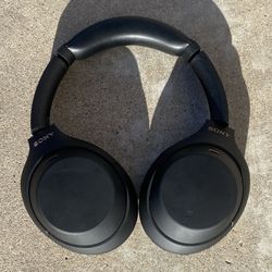 Sony WH-1000XM4