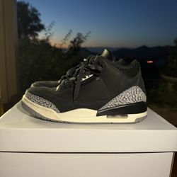 WMNS AIR JORDAN 3 RETRO