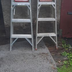 4' Ladders 