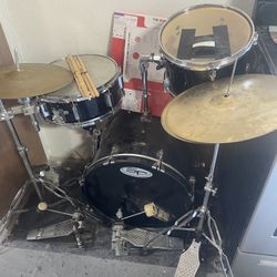 Drums