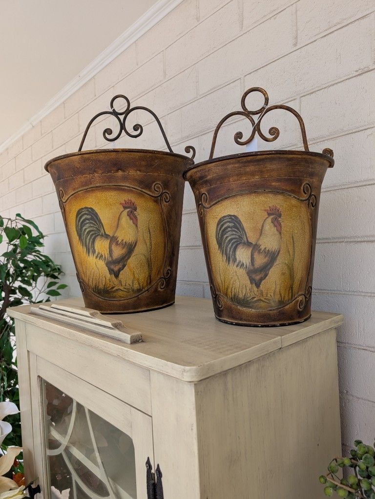 Wall Decor Indoor/Outdoor 