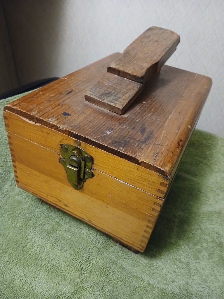 Antique Shoe Shine