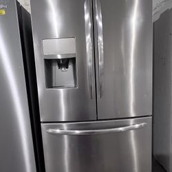 Frigidaire French Door Refrigerator 