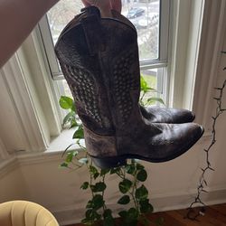 Women’s Frye Cowgirl Boots