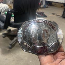 Holyfield Belt Bucket 