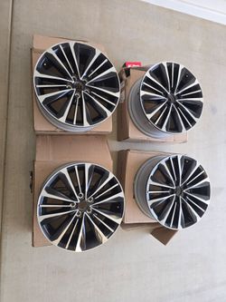 2026 Toyota Grand Highlander Platinum OEM 20" Wheels (Machined/Black) Qty 4