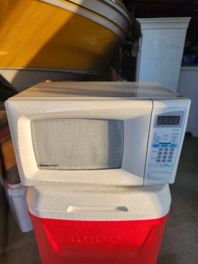 Magic Chef Microwave