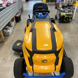  (Used Like New) Cub Cadet XT1 Enduro LT 42 in. 56-Volt MAX 60 Ah Battery Lithium-Ion Electric Drive Cordless Riding Lawn Tractor