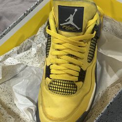Jordan 4 Retro