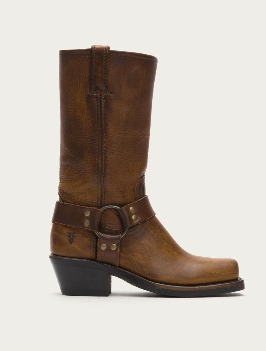 Frye harness ladies 10M boots like new