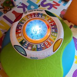 Spinning Toy With A Lot Sounds 