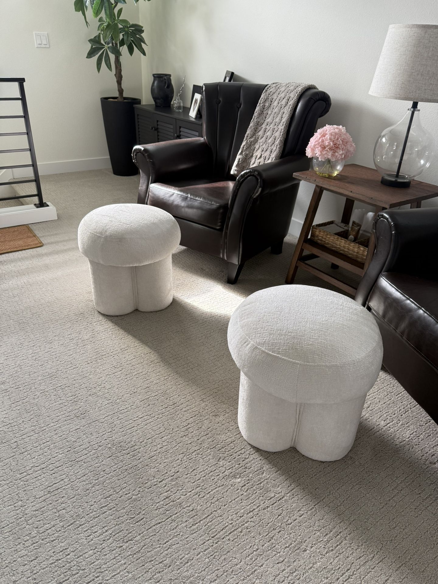 2 Matching Ottomans Footstool Chair