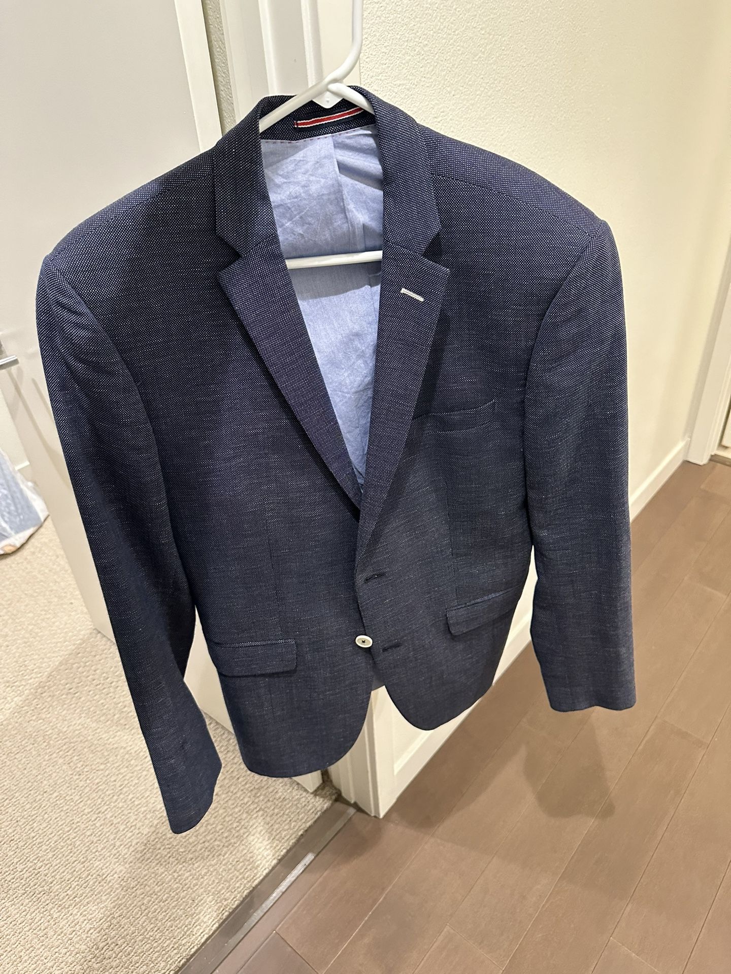 Free! Men’s Blazer - Stylish Blue With Light Blue Elbow Patches 38R