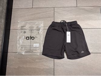 Alo shorts