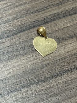 10k gold pendant